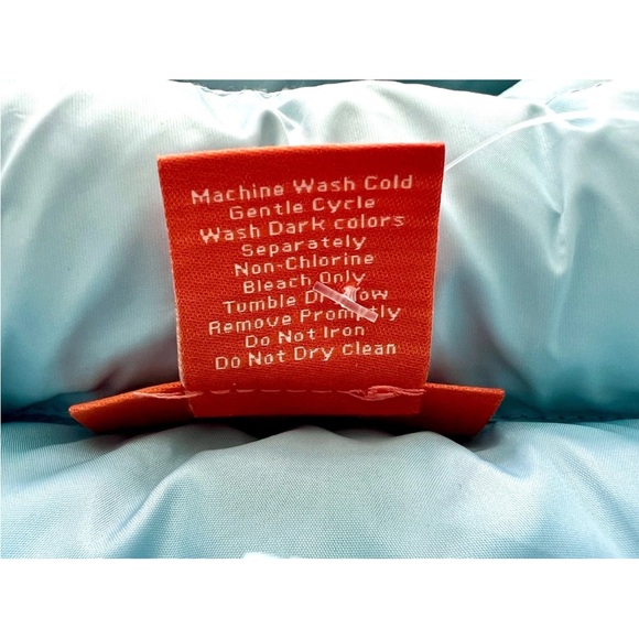 NWT! Reel Legends Women’s Light Blue Puffer Vest Zipper Pockets Size Small - Picture 11 of 14